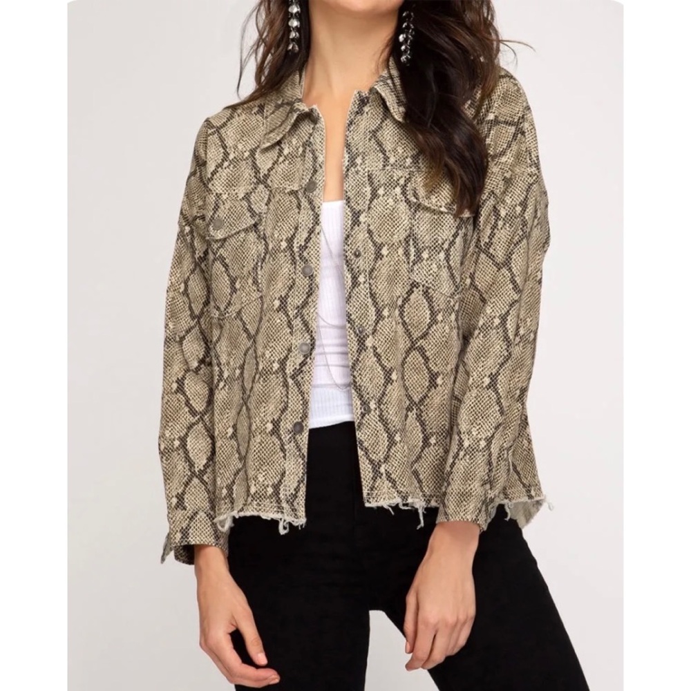 She & Sky‎ | Women’s Taupe Snake Print Jean Jacket $62